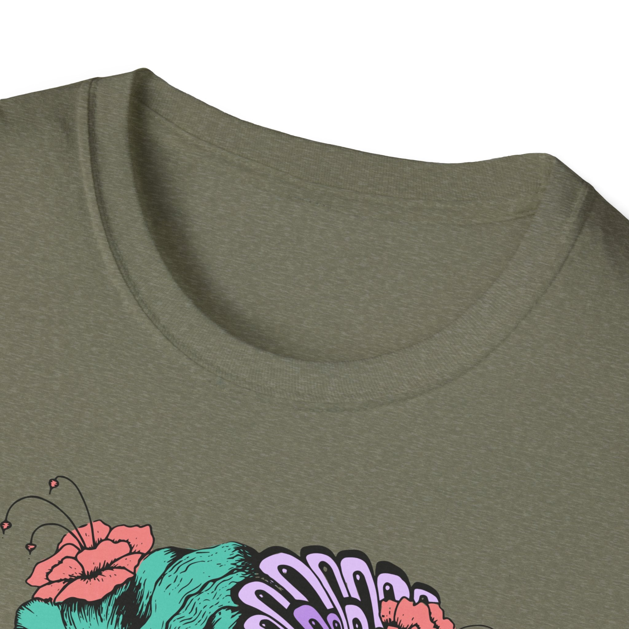 Stylish Floral T-Shirt with Vibrant Graphic, Unisex Tee, Casual Wear, Gifts for Her, Spring Fashion, Festival Outfits