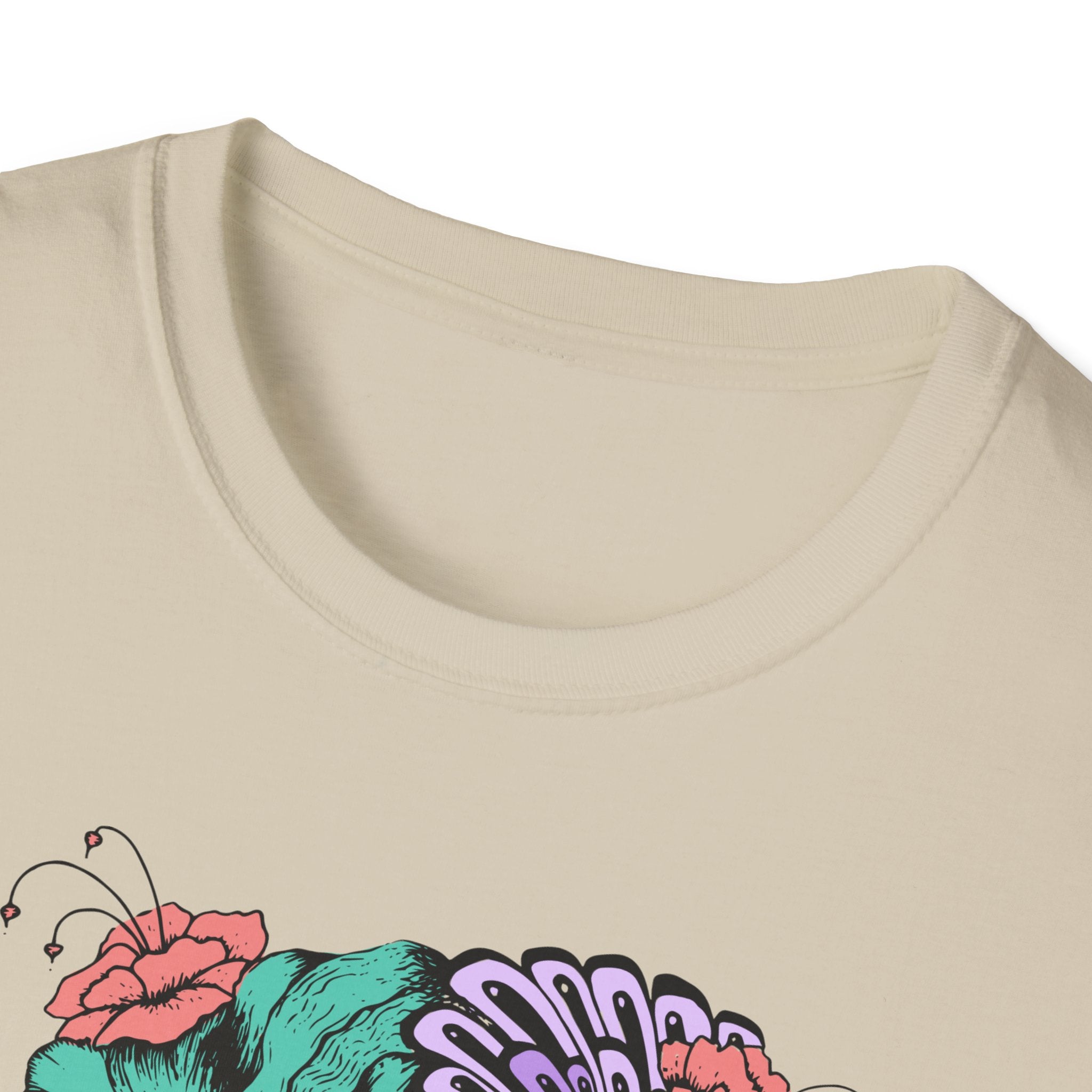 Stylish Floral T-Shirt with Vibrant Graphic, Unisex Tee, Casual Wear, Gifts for Her, Spring Fashion, Festival Outfits