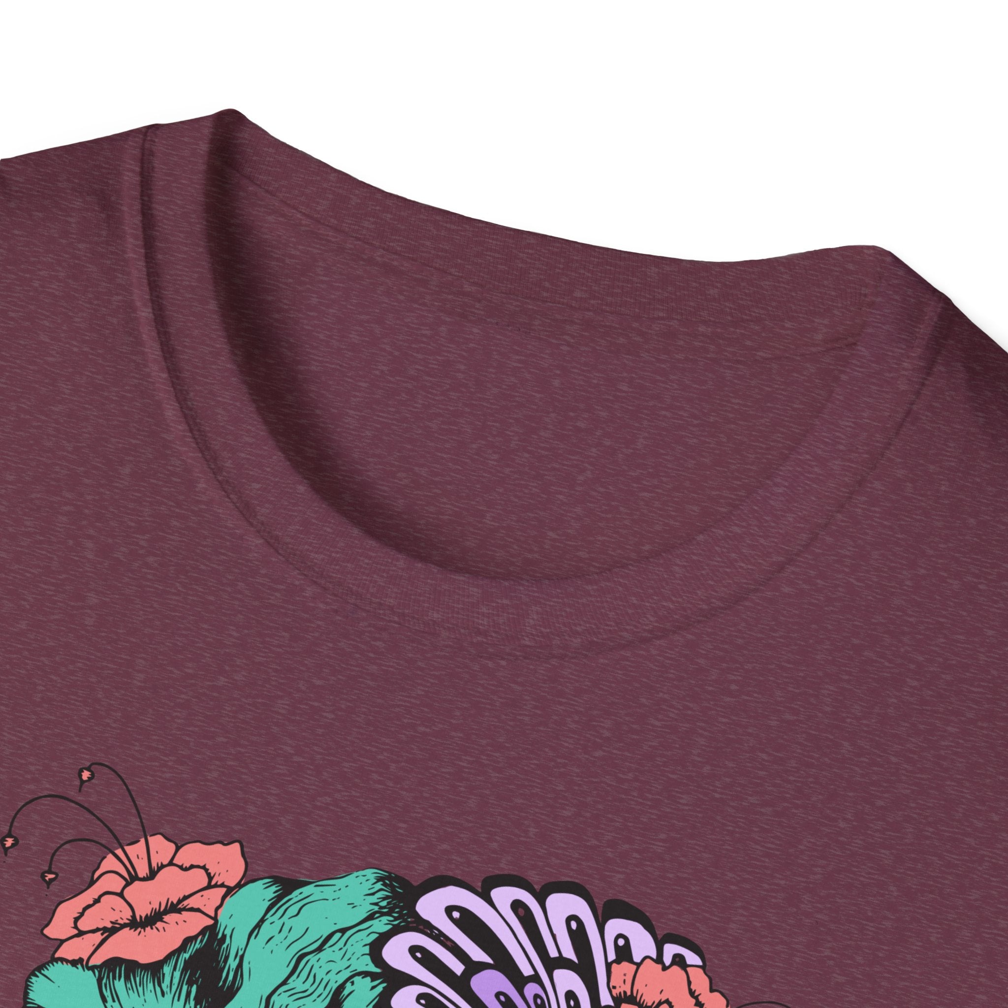 Stylish Floral T-Shirt with Vibrant Graphic, Unisex Tee, Casual Wear, Gifts for Her, Spring Fashion, Festival Outfits
