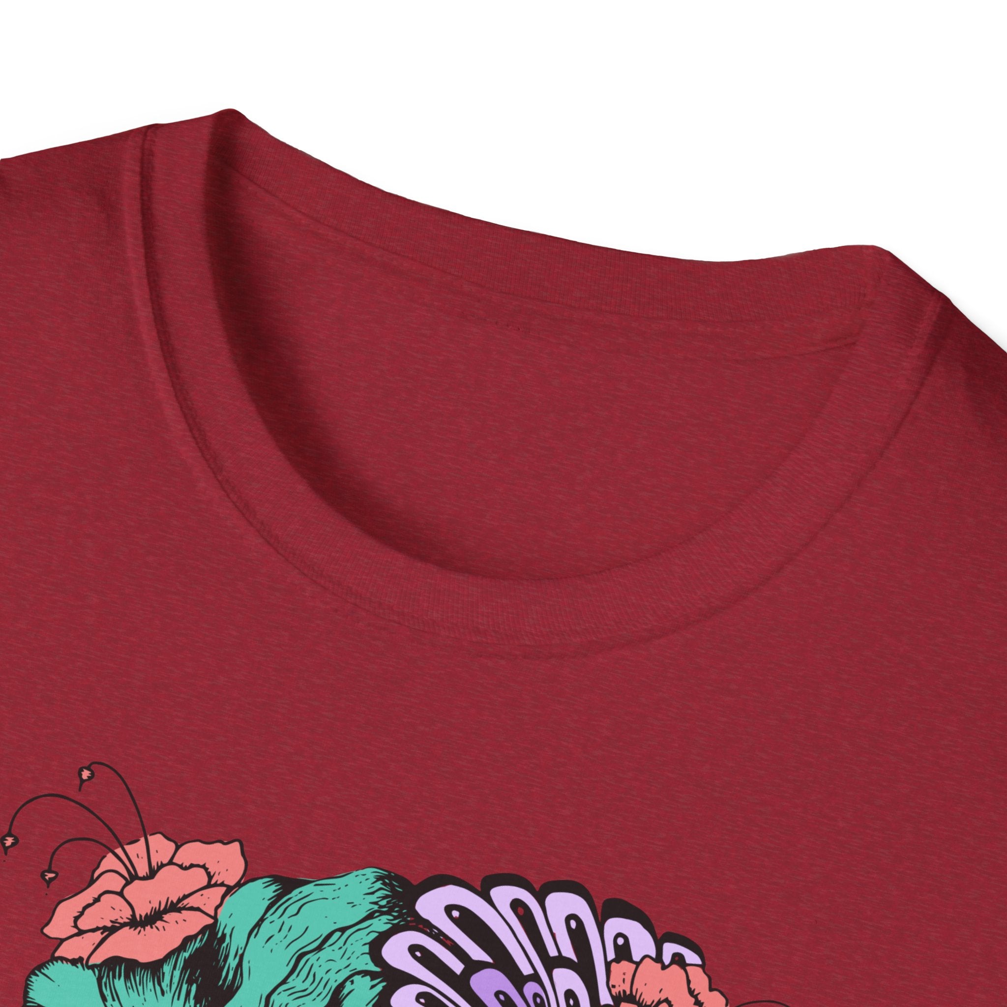 Stylish Floral T-Shirt with Vibrant Graphic, Unisex Tee, Casual Wear, Gifts for Her, Spring Fashion, Festival Outfits